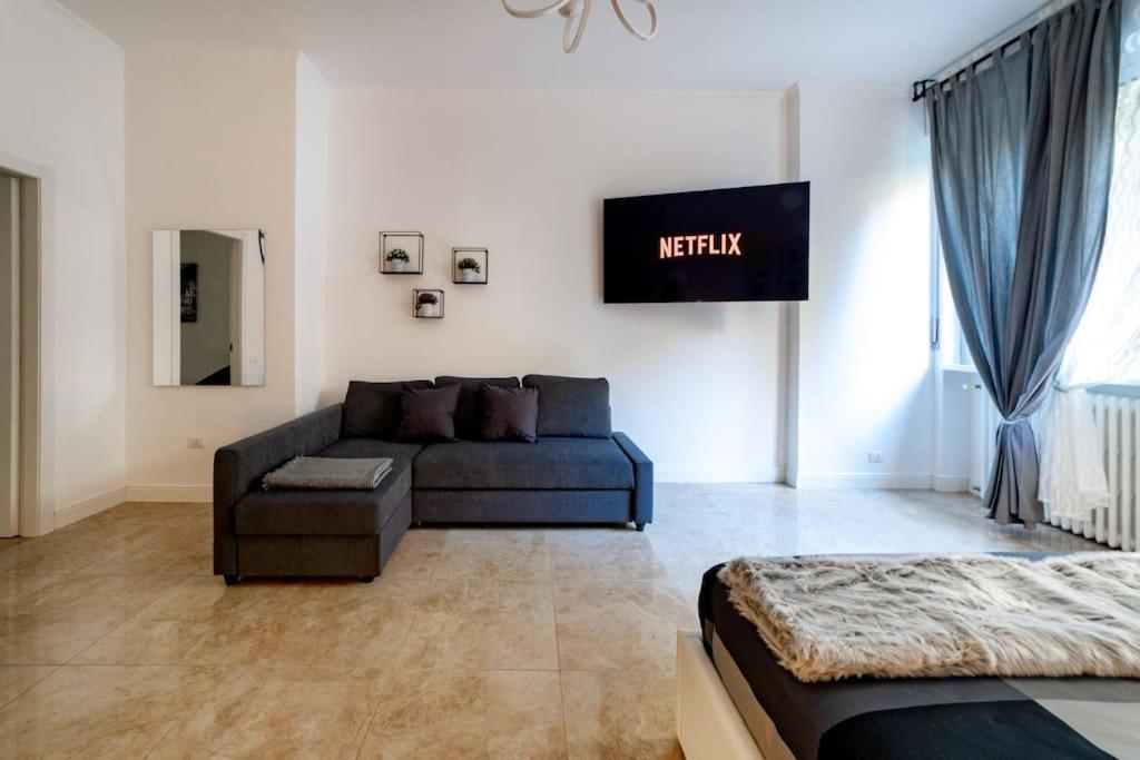 San Babila - Luxury Milanese Apartment Kültér fotó